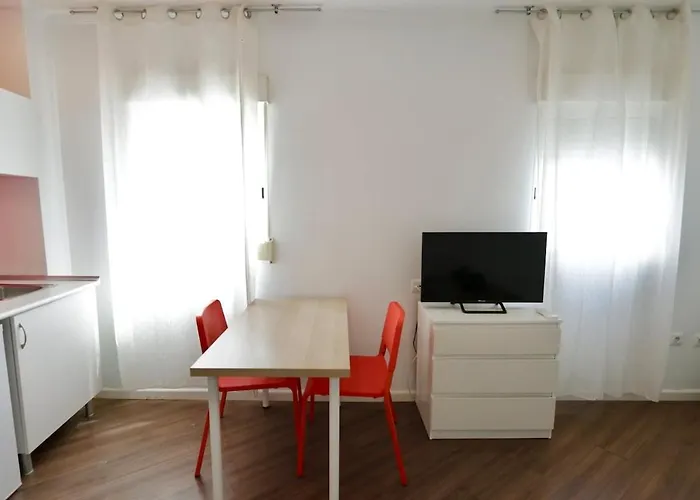 Tu Estudio En El Centro-ruzafa 10a * Валенсия